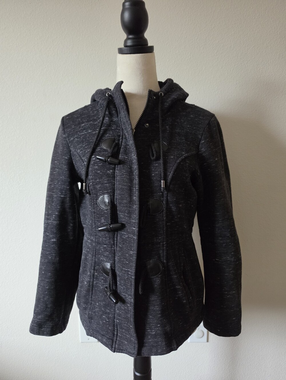 Women's Sebby Toggle Jacket Size Medium